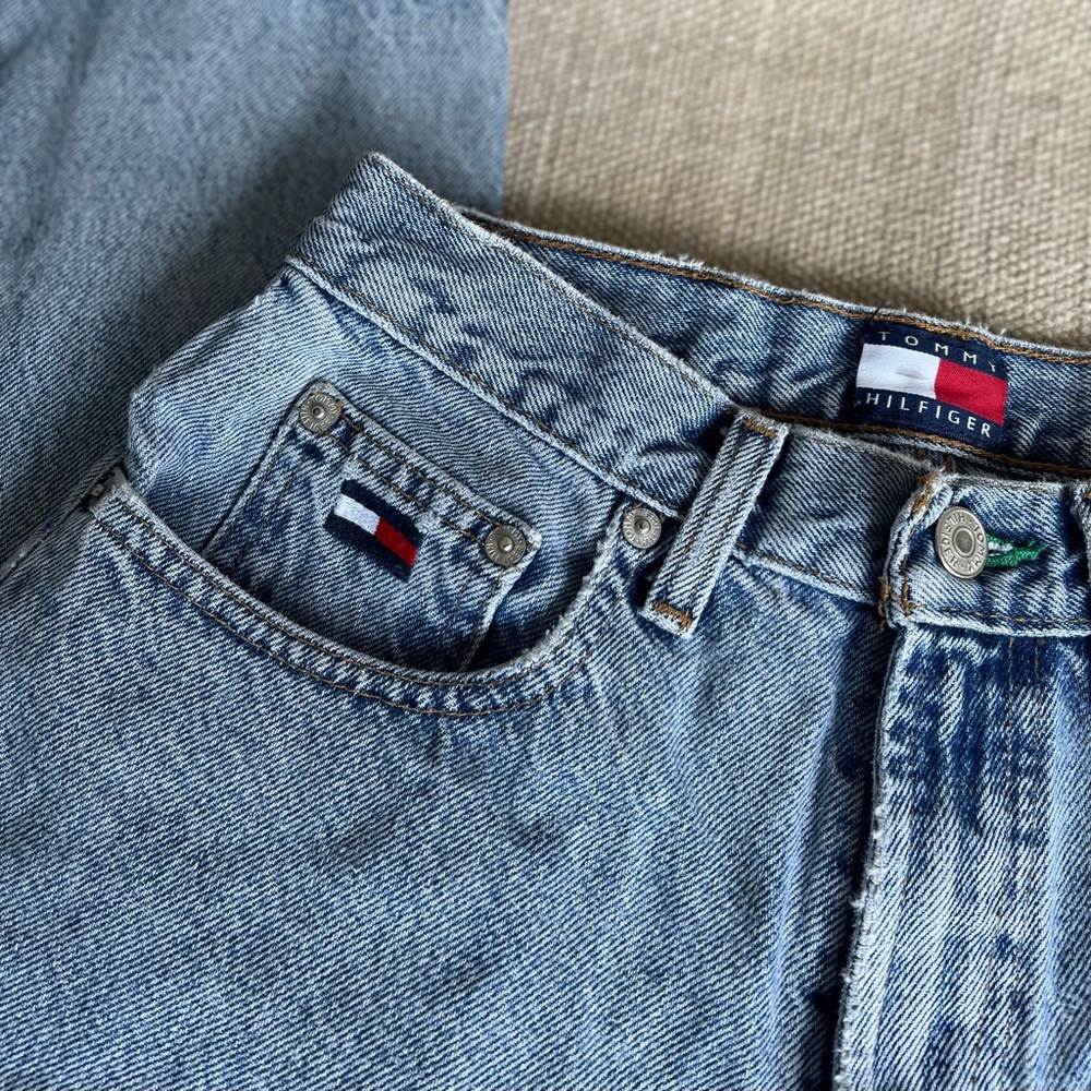 Vintage Aughts Tommy Hilfiger Light Blue High-Rise Jeans - Picture 4 of 9